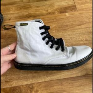 Doc martens